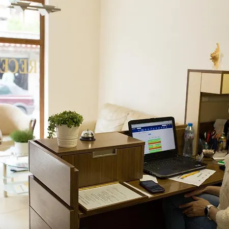 ホテル Ema ソゾポル